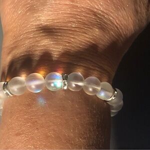 Iridescent Mermaid Bead Bracelet